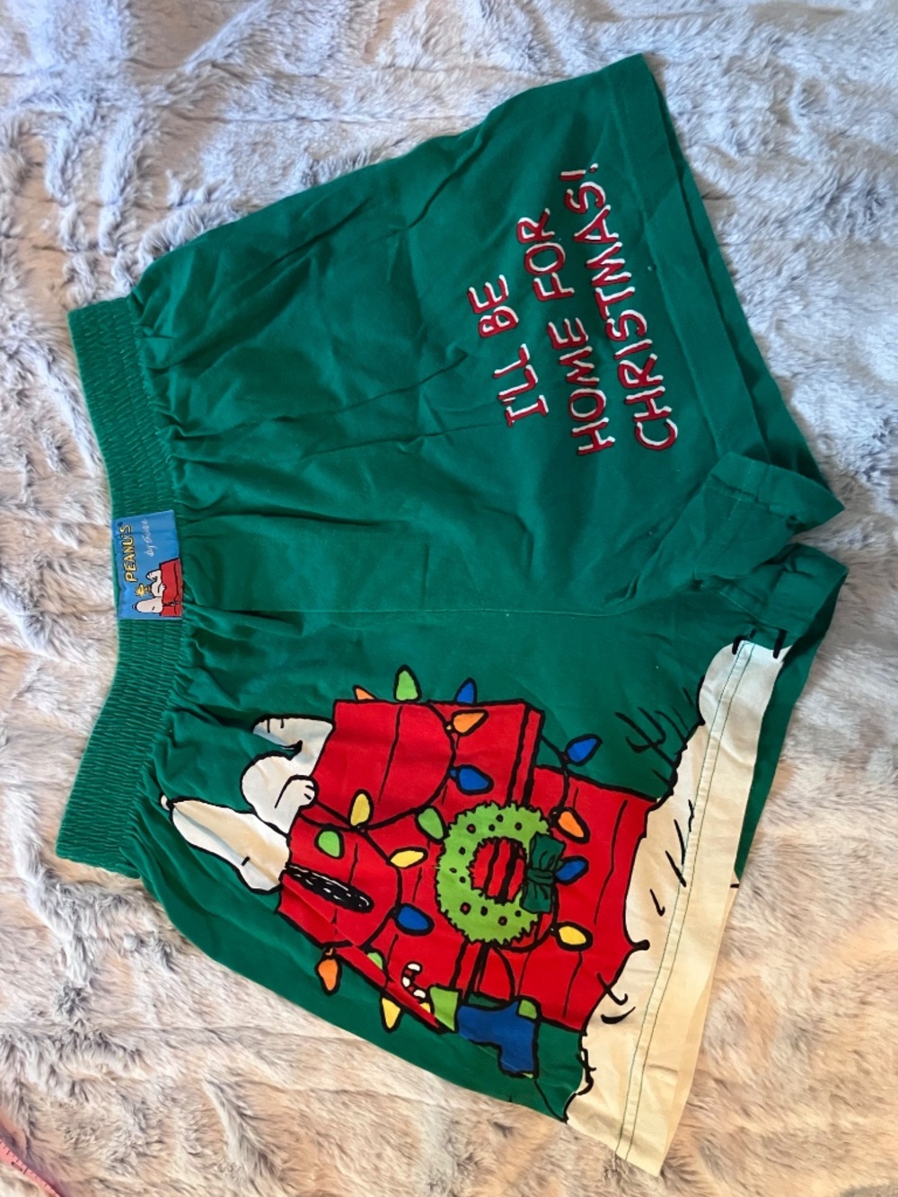Peanuts Snoopy "I'll Be Home For Christmas!" *RUNS SMALL*